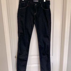 Hudson Dark Wash Skinny Jean NWOT Size 31